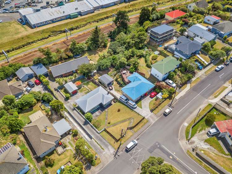 65 Bell Street Tawa_23