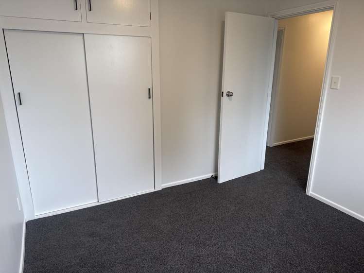 2/260 Moore Street Ashburton_15