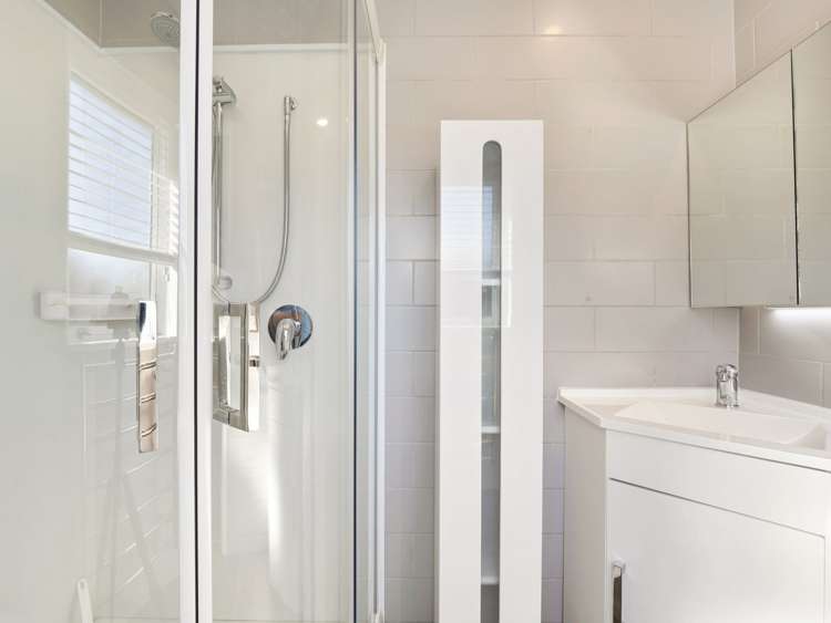 16 Frisken Place Lynmore_24