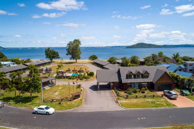 Lakeside motel for sale in Rotorua