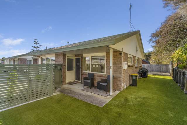 15b Ross Grove Paraparaumu_1