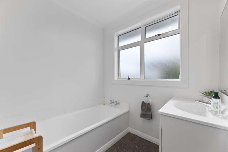 28 Lanark Street Mosgiel_13