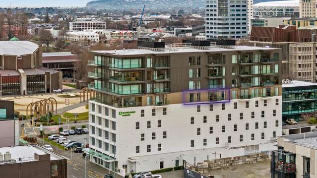 Spacious City Living with Two Car Spaces