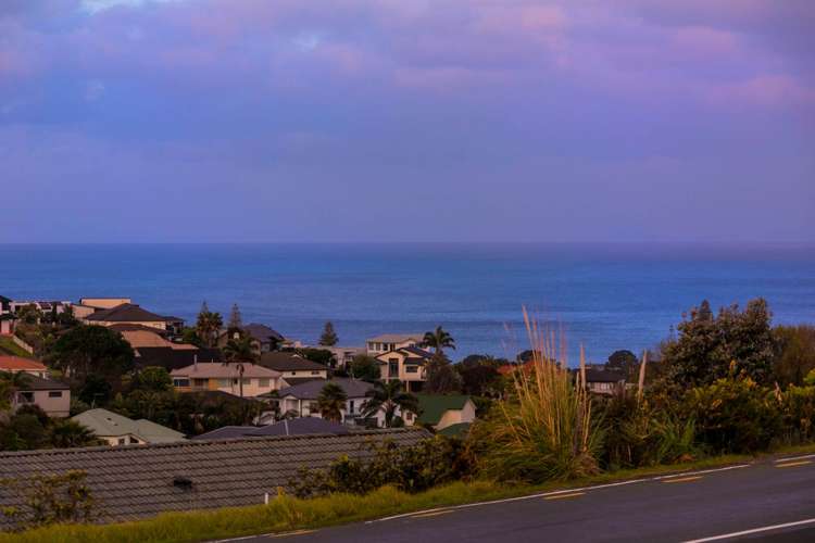 2 Harvest Avenue Orewa_3