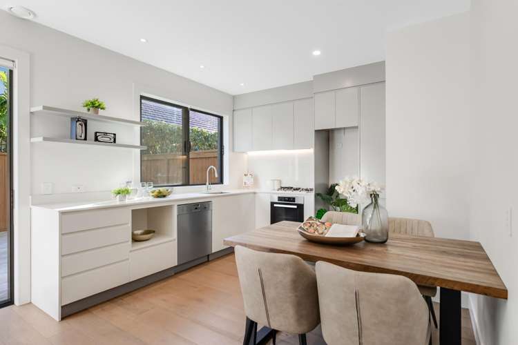 4 Finesse Lane Bucklands Beach_7