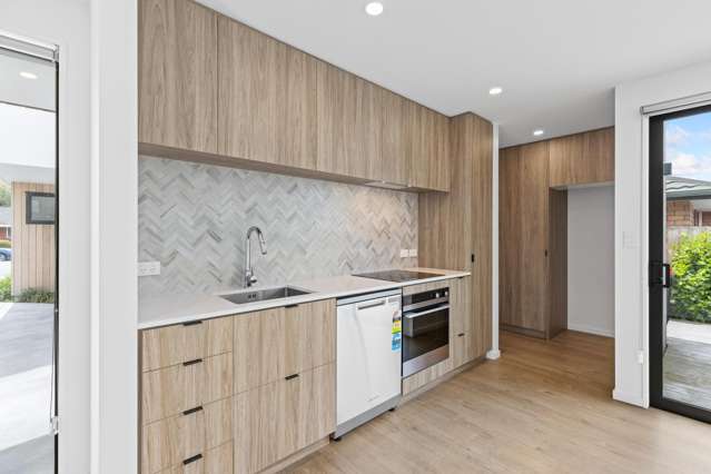 2/37 Maxwell Street Riccarton_2