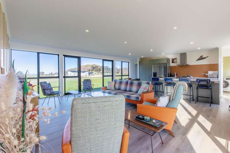 55 Punawaitai Road_3