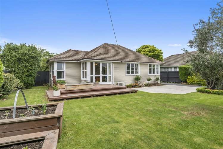 93 Springs Road Hornby_0