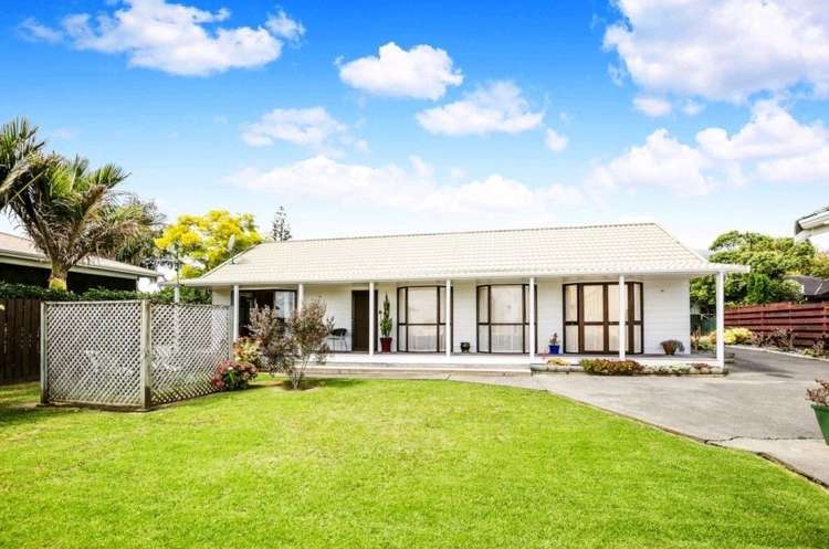 19b Kay Drive Blockhouse Bay_0