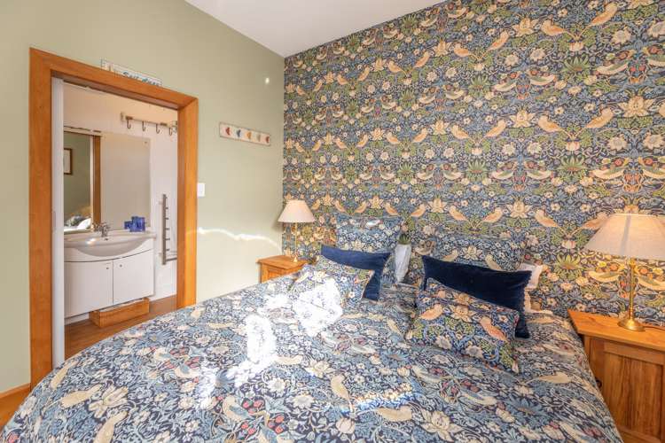 130 Memorial Avenue Burnside_31