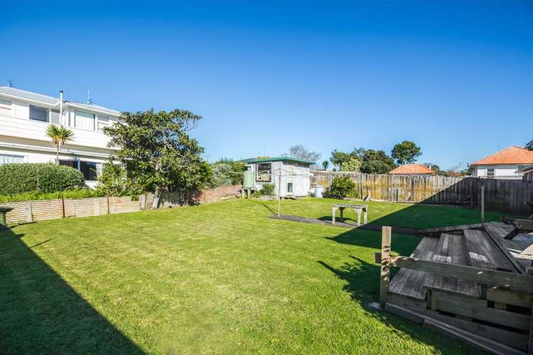 41 Pupuke Road Birkenhead_5