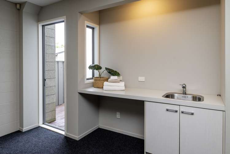 17 Hattaway Avenue Bucklands Beach_24