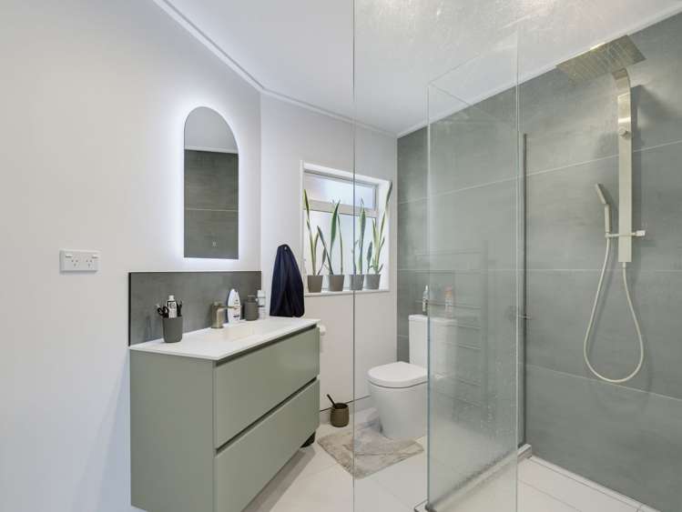 8 Chalmers Close Orewa_7