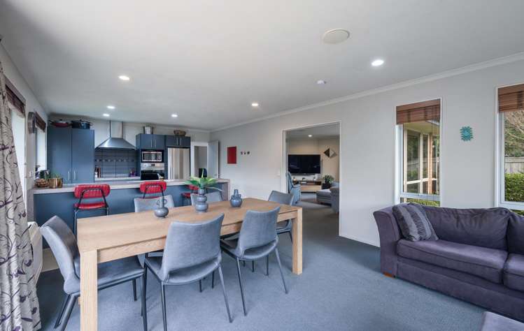 14 Cambelldon Crescent Stoke_4
