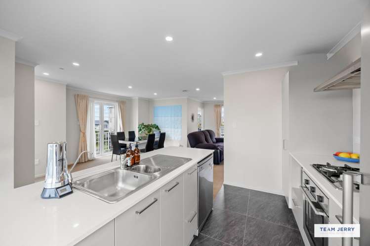 35 Arrowsmith Drive_5