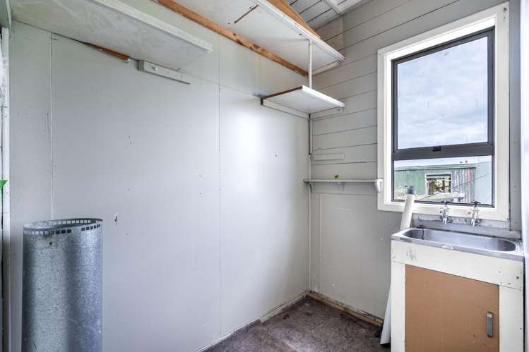 3 Lake Road Longbush_15