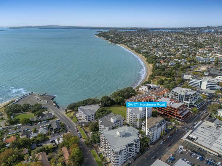 3A/171 Hurstmere Road Takapuna_24