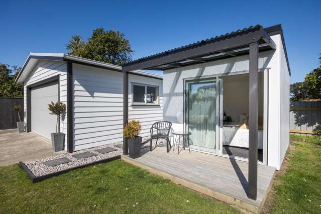 8 Cousins Avenue West Foxton Beach_3