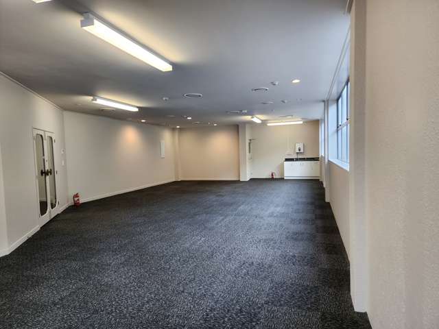 T1, Level 1/28 Grey Street Tauranga Central_1