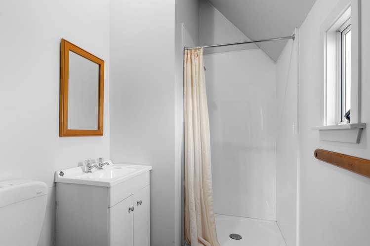 602 Yaldhurst Road Yaldhurst_16