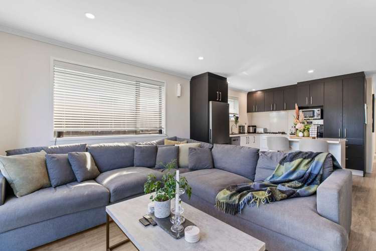 11 Survila Street Takanini_3