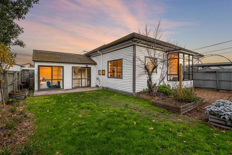 47 Sullivan Avenue Woolston_14