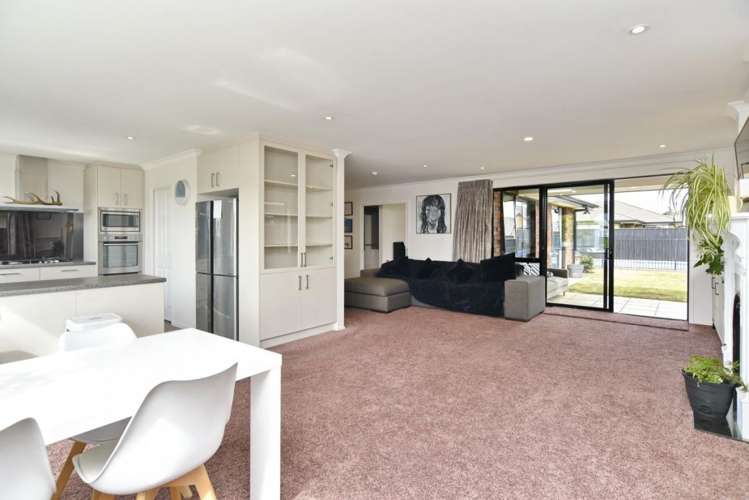 47 Kawari Drive Pegasus_3