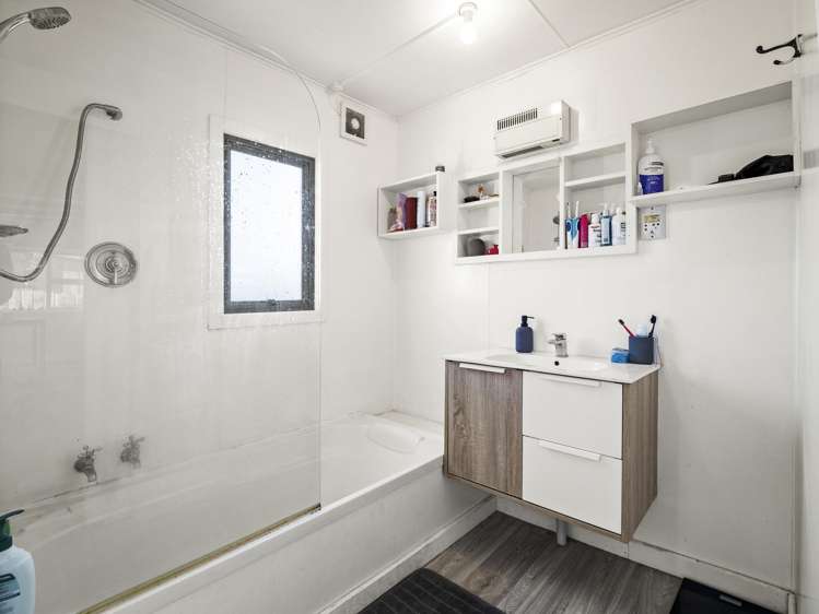 12 Kirkland Street Green Island_15