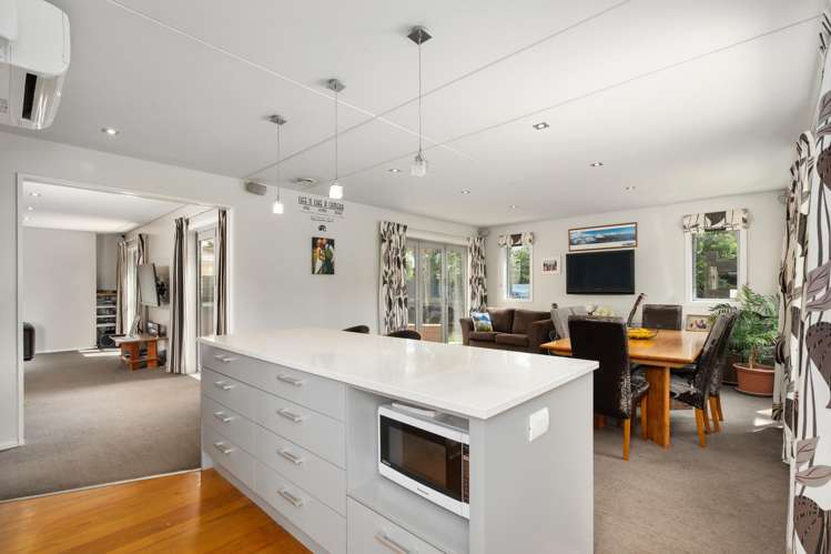 11 Highpeak Place Wigram_4