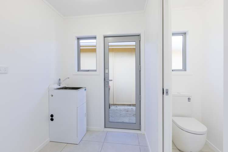 5 Phillips Street Awatoto_12