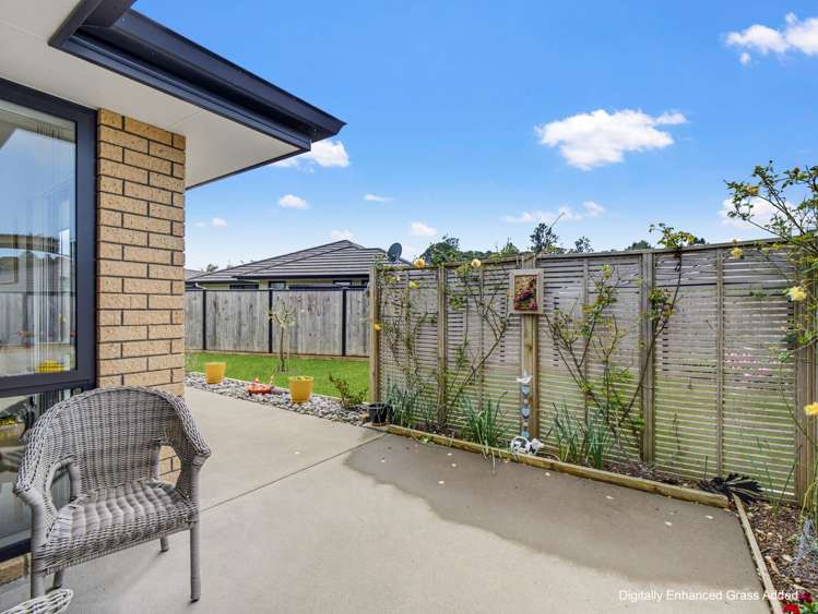 8 Sycamore Drive Te Kamo_28