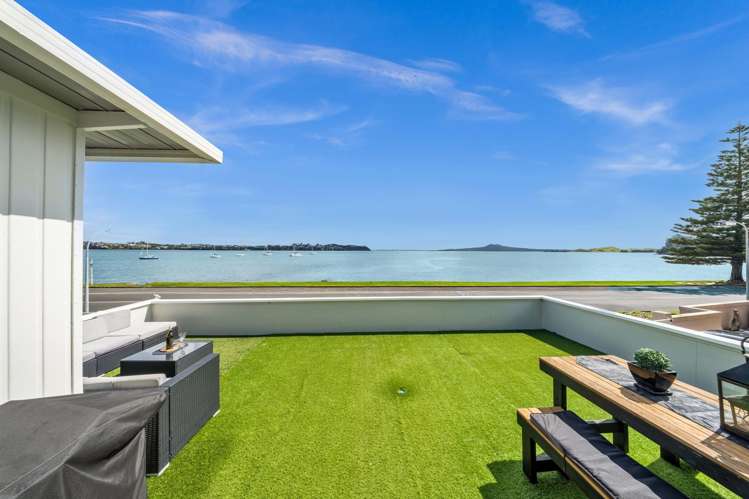 3 The Parade Bucklands Beach_4