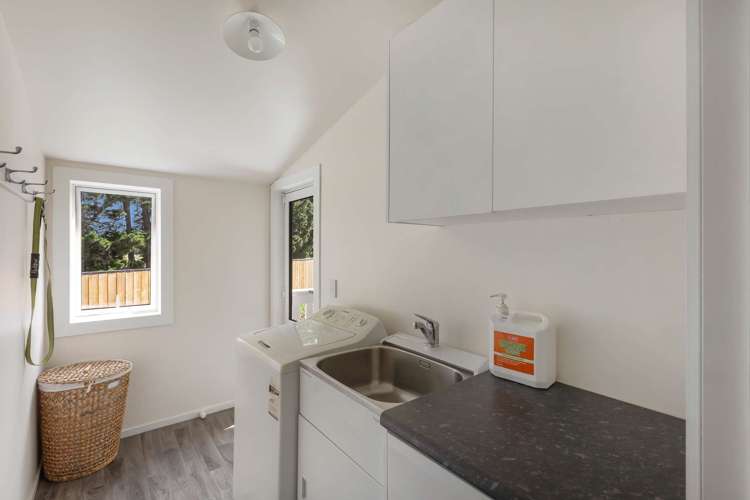 64 Diana Street Lumsden_25