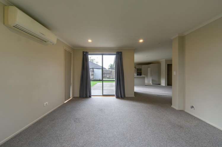 16 Earlswood Avenue Hamilton East_5