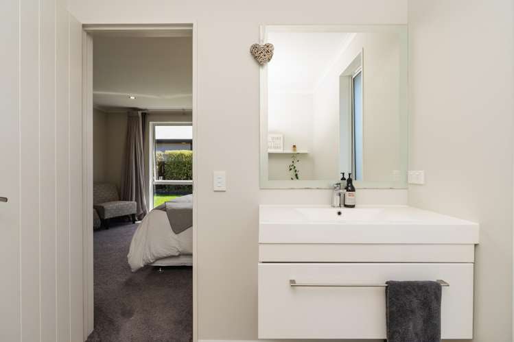 21 Lancaster Lane Waldronville_15