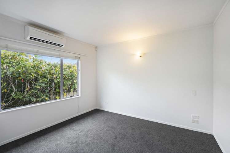 2/15 Lonsdale Street 1660_13