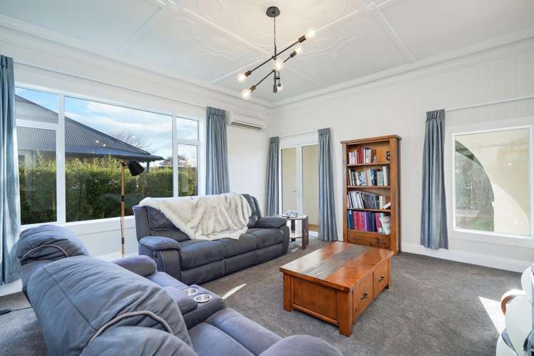 239 Herbert Street Windsor_9