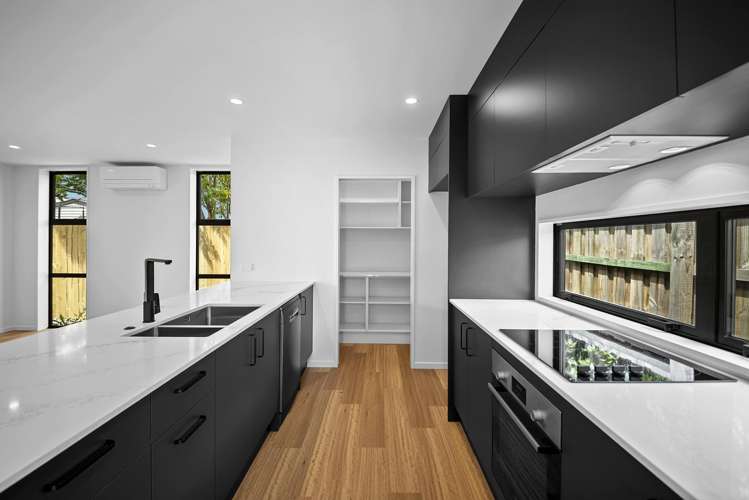 152C Hills Road Edgeware_5