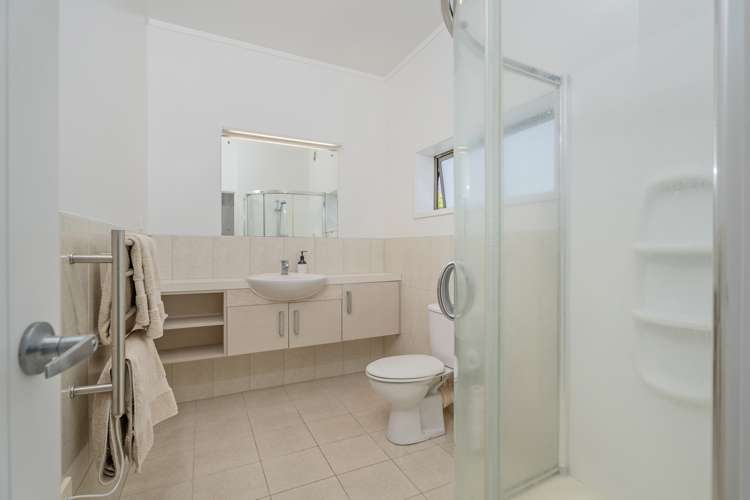 6 Prescott Place Pauanui_14