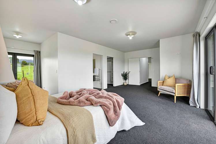 713 Plymouth Road Koru_8