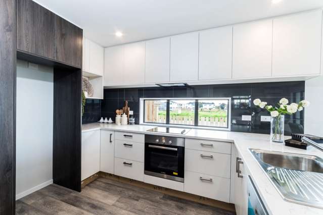 11 Irving Place Hobsonville_4