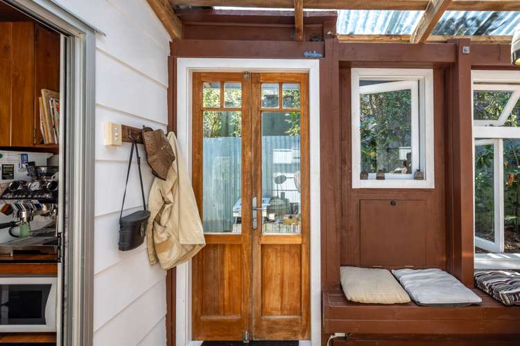 6 Taraire Street Ostend_10