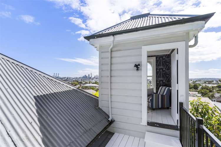 3/92 Victoria Road Devonport_18