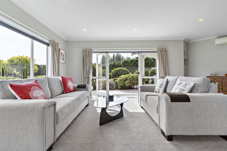 213 Woodside Road Woodside_8