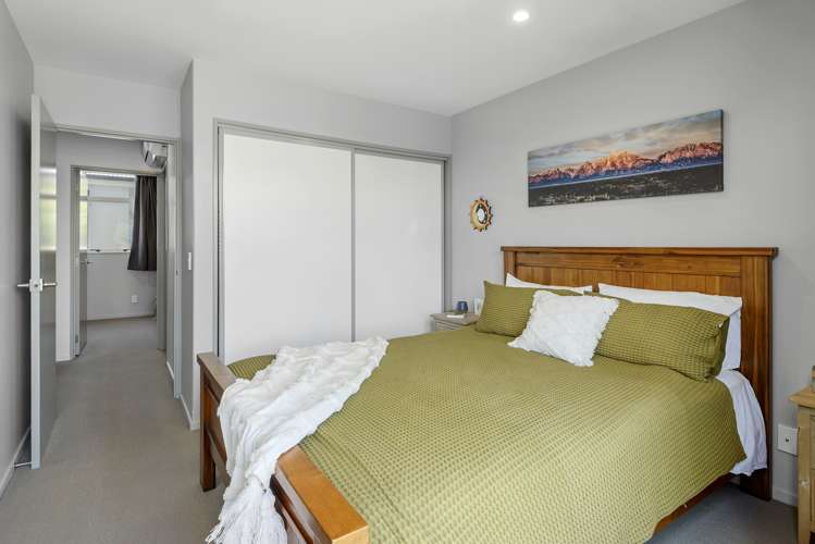 12/14 Brougham Street Addington_7