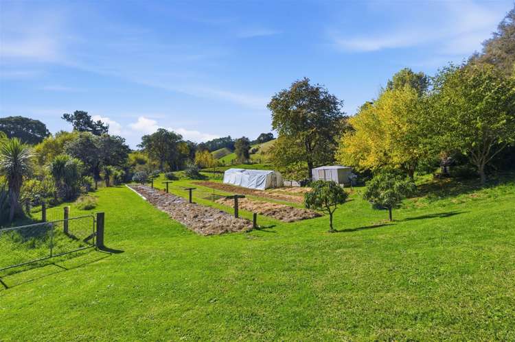 915 Thorpe-Orinoco Road Dovedale_20