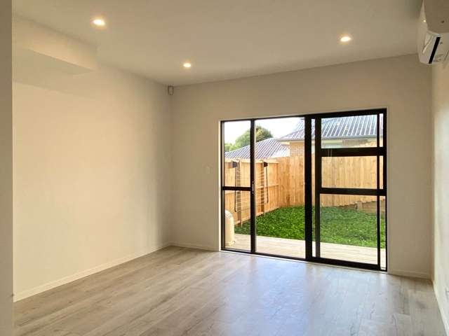 7/50 Newington Road Henderson_2