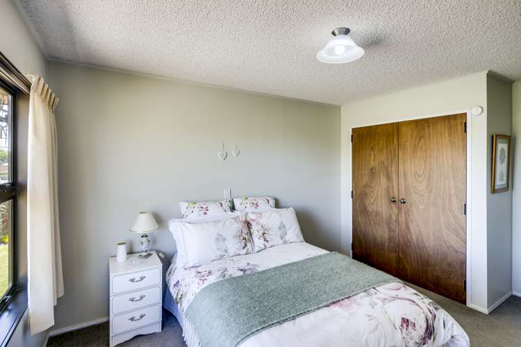 11 Ryan Crescent Greenmeadows_12