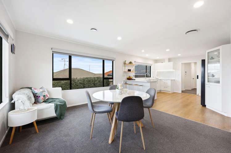 1/14 Kells Place Botany Downs_8