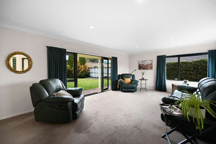 3 Sunny Dale Western Heights_9